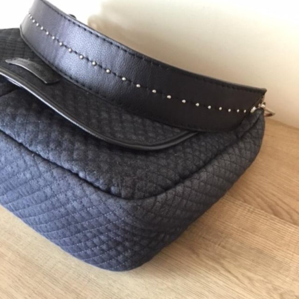Vera Bradley Black Quilted Women's Bag - Picture 4 of 6